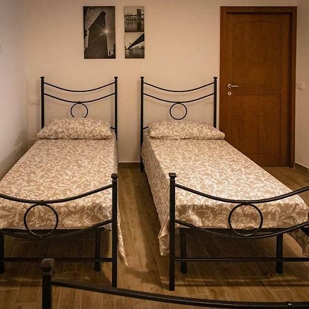 Casa Concerie Quattro Apartment Sulmona Bagian luar foto